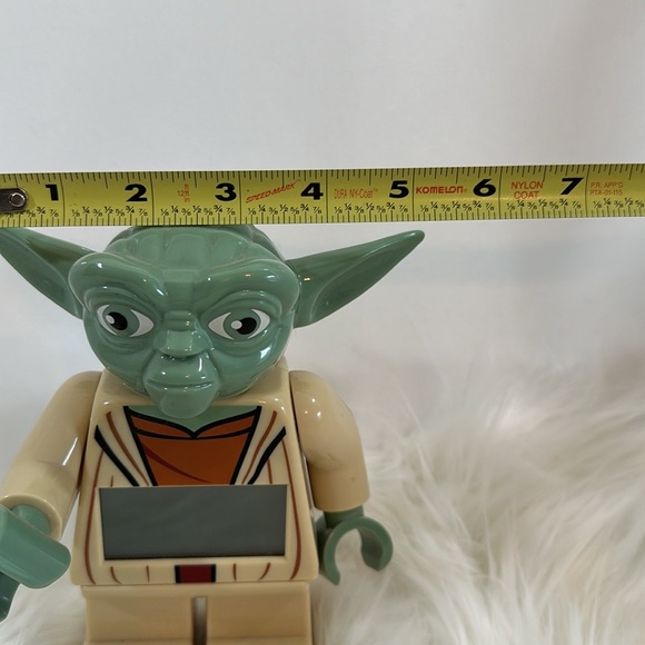 Lego Yoda Digital Alarm Clock Collectible - Picture 5 of 8